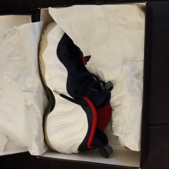 Nike Foamposite Olympic - Picture 3 of 12